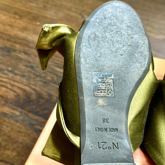 N.21 Raso Knot Flat Embellished Slides In Green Satin - Picture 12 of 16
